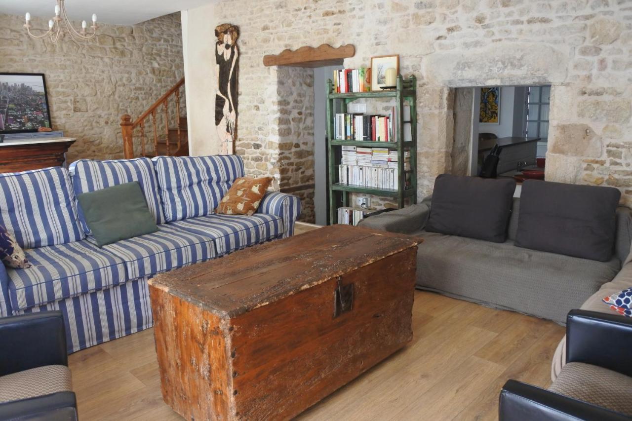 Maison De Village Spacieuse Et Confortable Le Gué-de-Velluire Eksteriør bilde