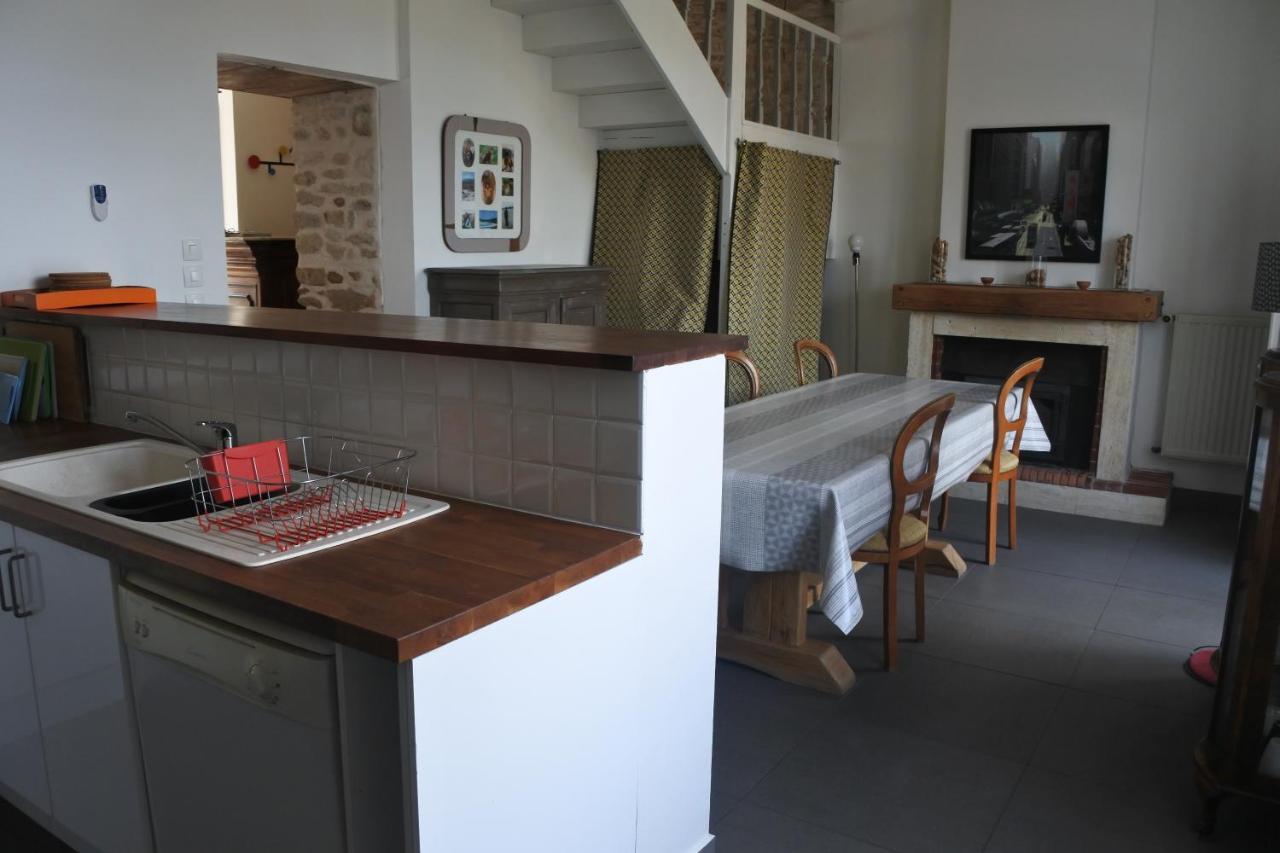 Maison De Village Spacieuse Et Confortable Le Gué-de-Velluire Eksteriør bilde